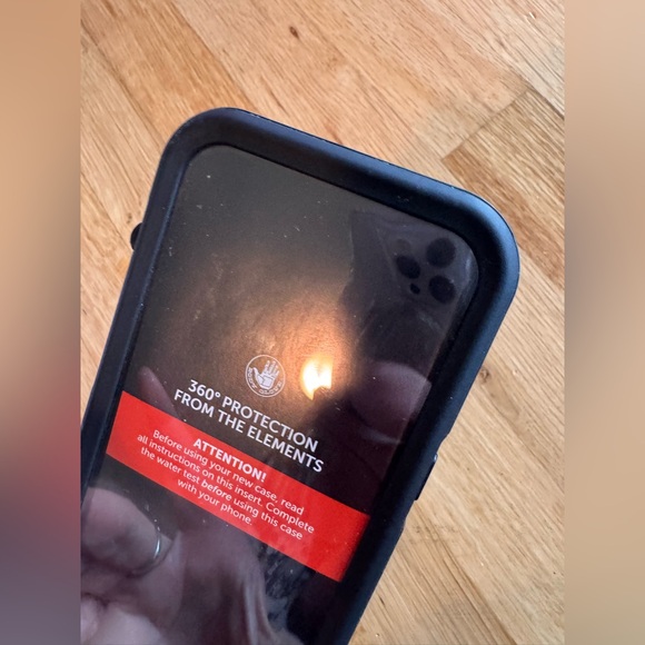 Body Glove Black Waterproof iPhone Case - Picture 5 of 6